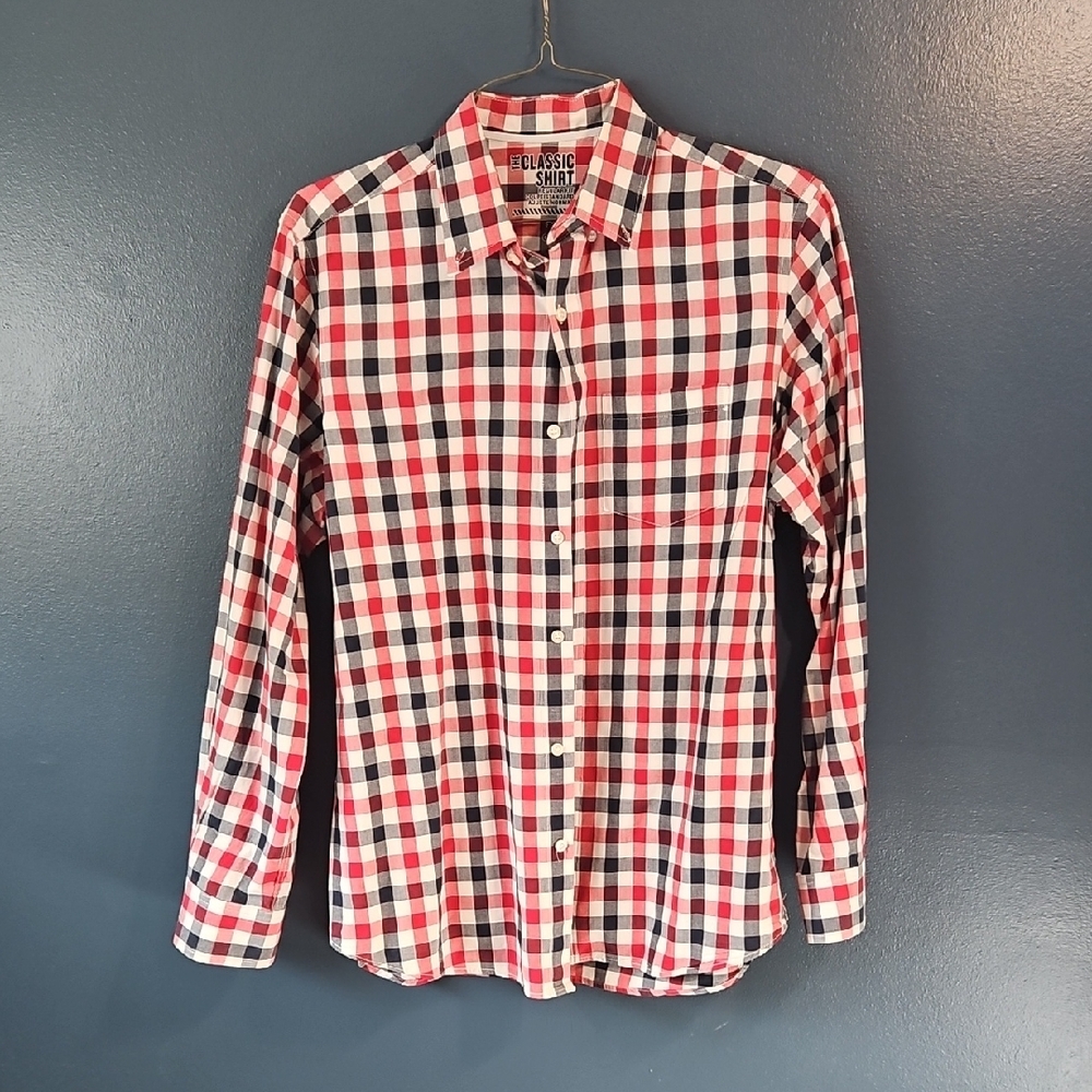 Old Navy Red and Black Casual Button Down Shirt